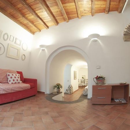 Il Rosciolo Sulla Francigena Apartment Formello Bagian luar foto
