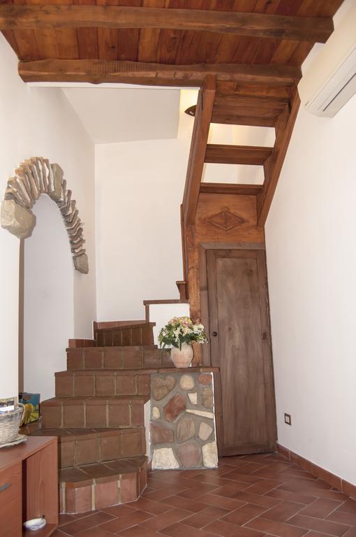 Il Rosciolo Sulla Francigena Apartment Formello Bagian luar foto