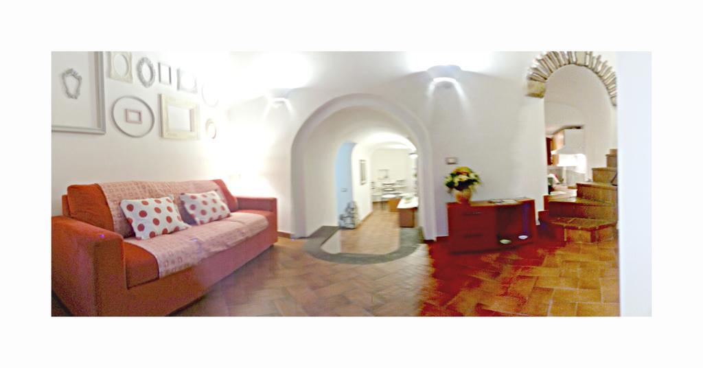 Il Rosciolo Sulla Francigena Apartment Formello Bagian luar foto