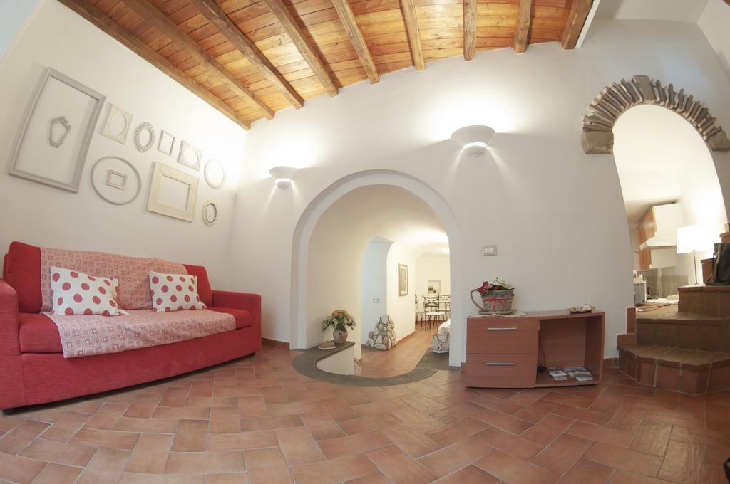 Il Rosciolo Sulla Francigena Apartment Formello Bagian luar foto